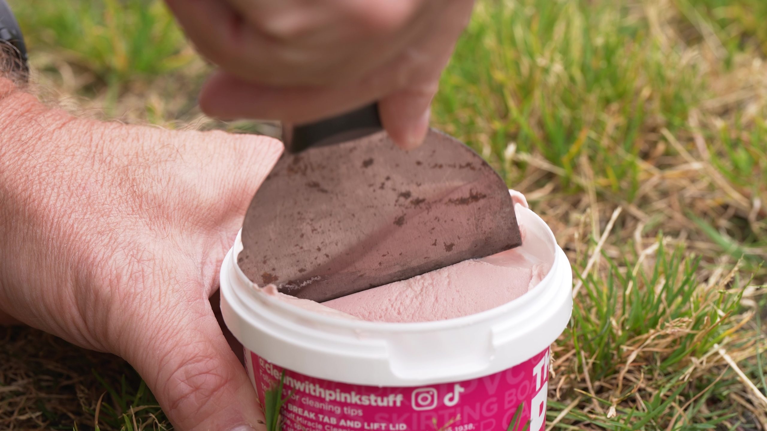 The Pink Stuff - The Miracle (Multi-Surface) Cleaning Paste